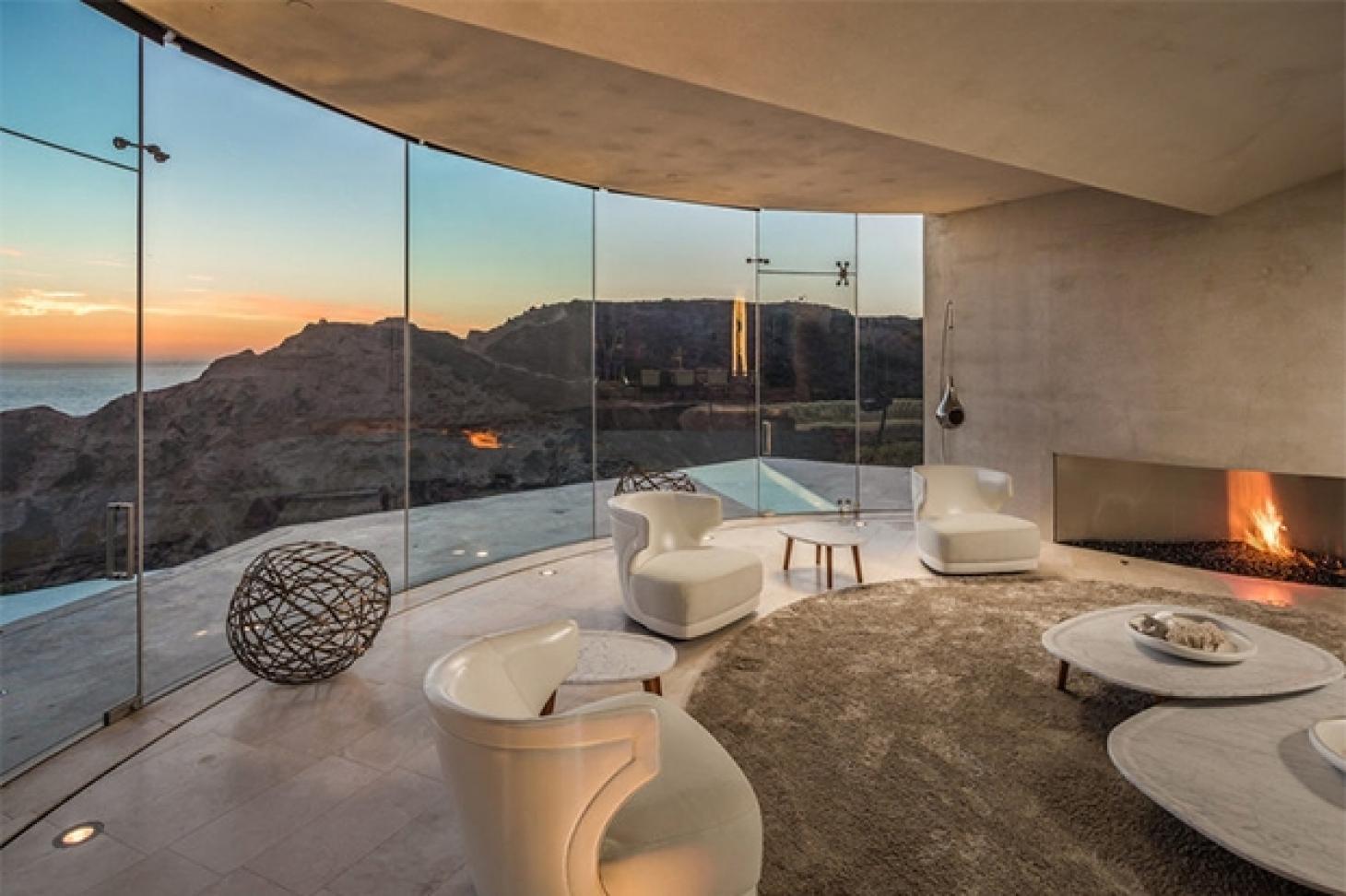 La Razor House