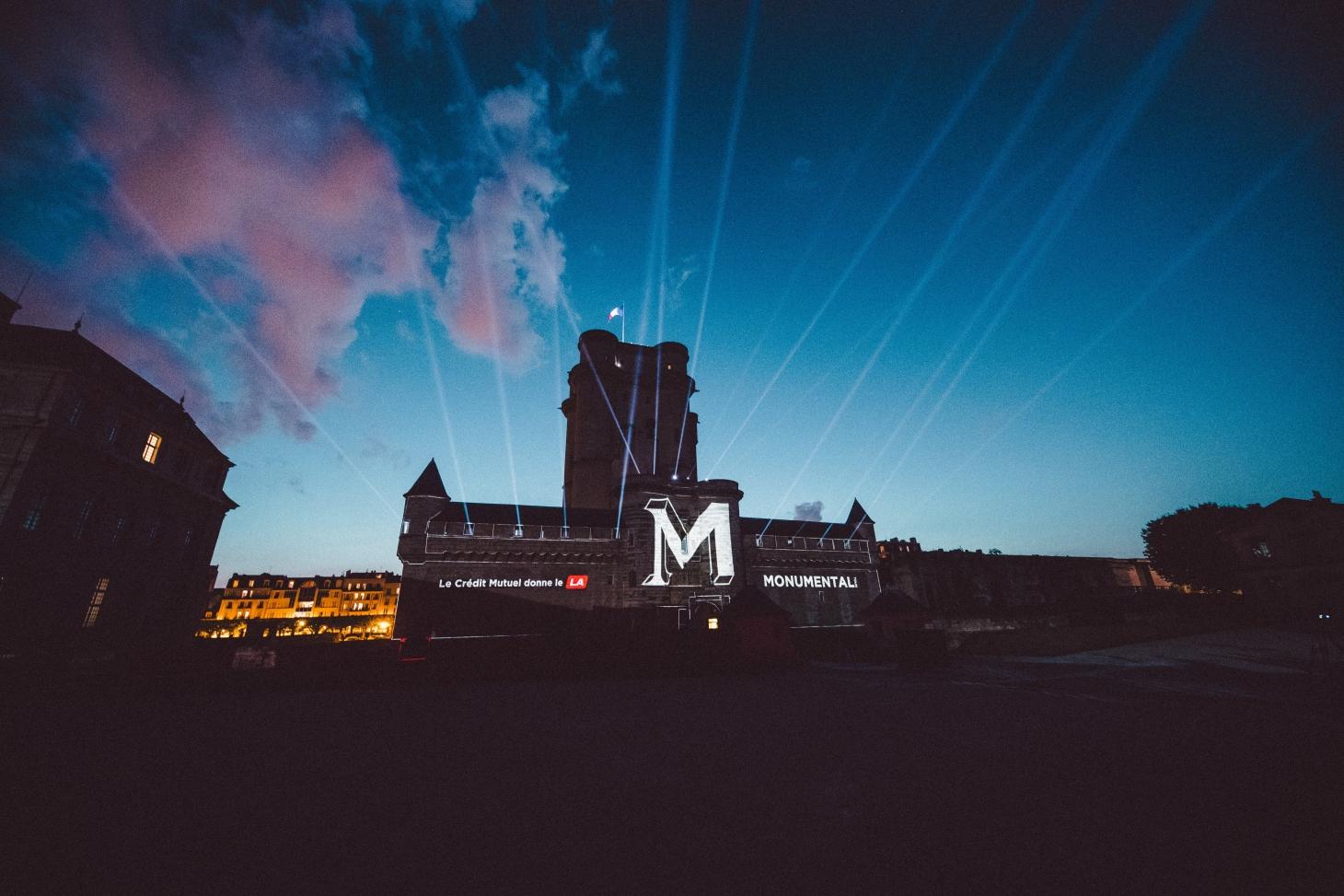 Monumental Tour - Vision by AG