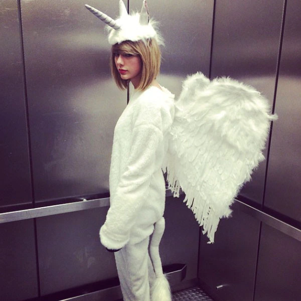 Taylor Swift en licorne
