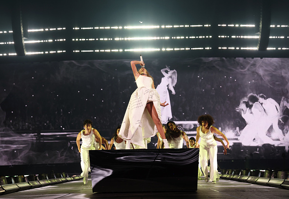 TAYLOR SWIFT -ERAS TOUR