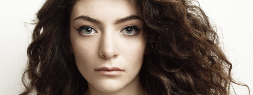 Lorde lâche une reprise stylée du « Take Me to the River » des Talking Heads