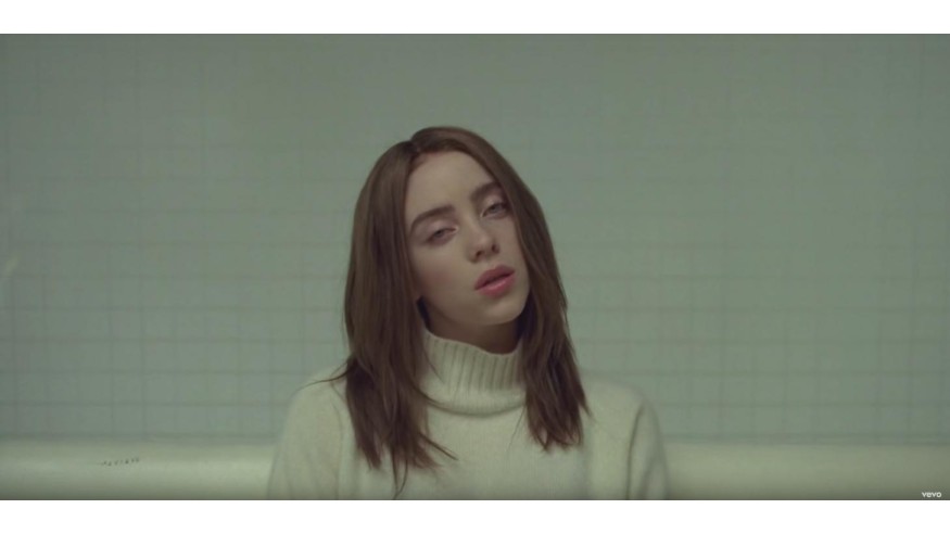 Billie Eilish signera le thème de No Time to Die, le prochain James Bond