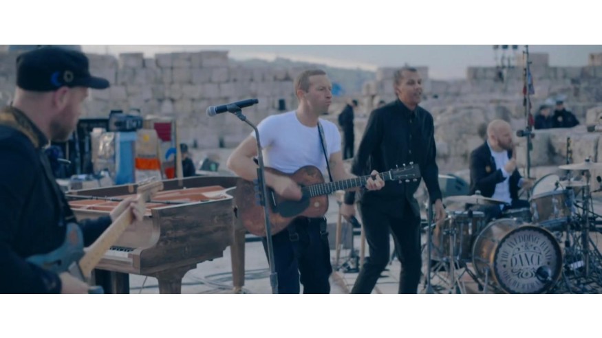 Coldplay invite Stromae pour un concert exceptionnel (VIDEO)