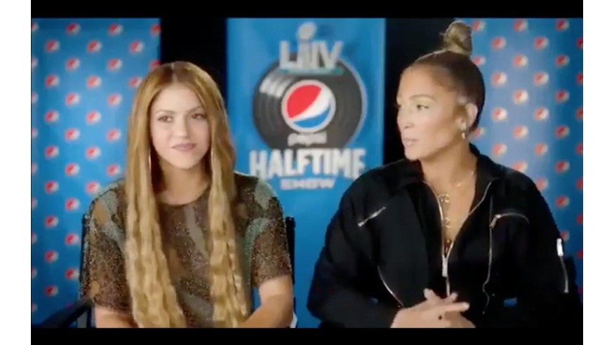 Jennifer Lopez & Shakira se confient sur leur future prestation au Superbowl (VIDEO)