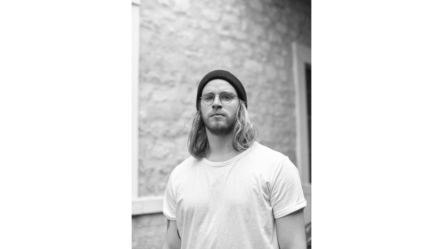 Découvrez le nouvel EP de THEOPHILE (AUDIO)