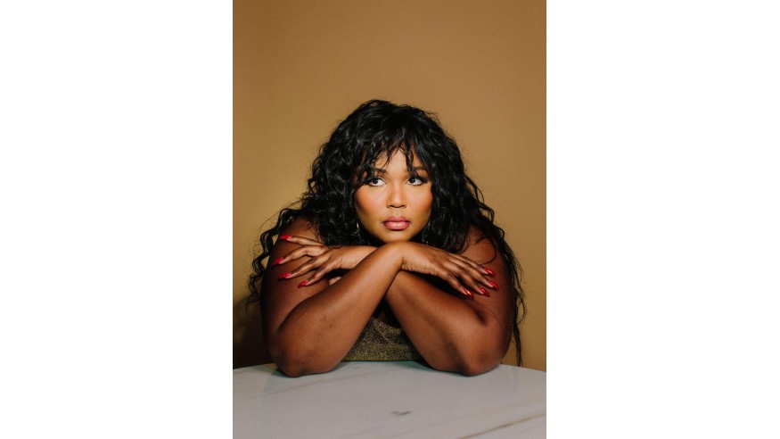 Lizzo se confie sur la terrible épreuve qui lui a inspiré le titre Truth Hurts