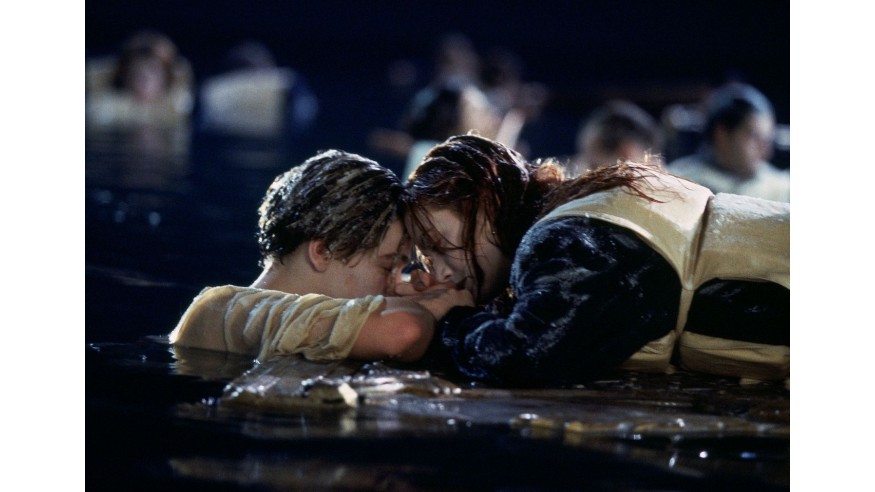 <p>La porte de Titanic vendue aux enchères </p>