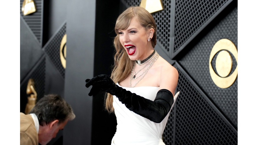 Taylor Swift x Grammys