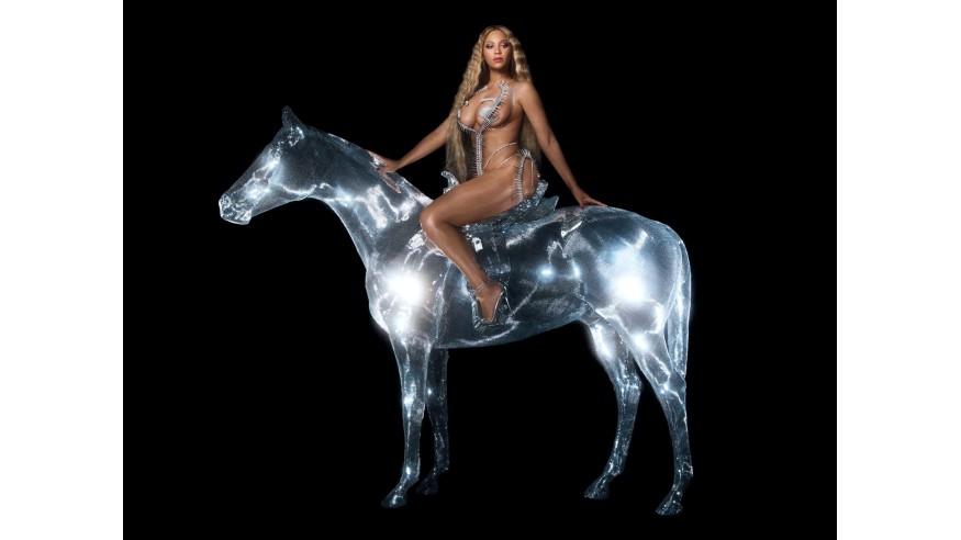<p>Beyoncé dépende 100 000 dollars </p>
