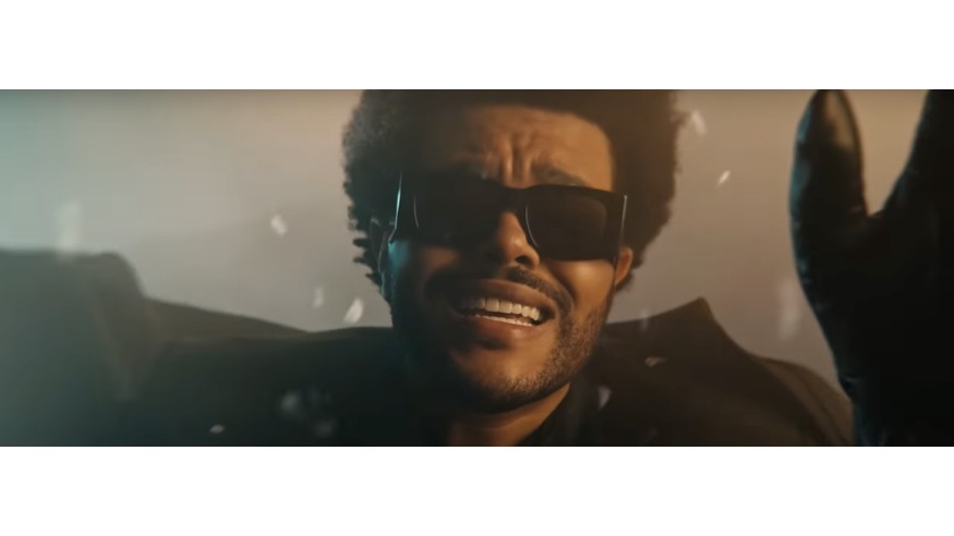 À voir : le nouveau clip de The Weeknd pour « Dancing In The Flames »